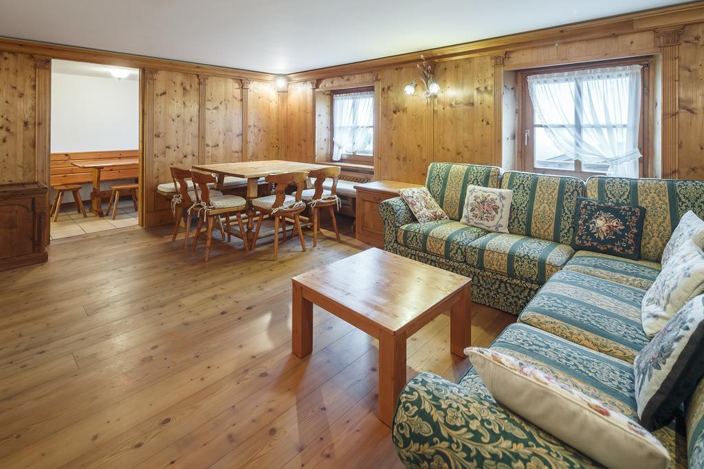 Villa Lacedel - Stayincortina Κορτίνα Ντ' Αμπέτσο Δωμάτιο φωτογραφία